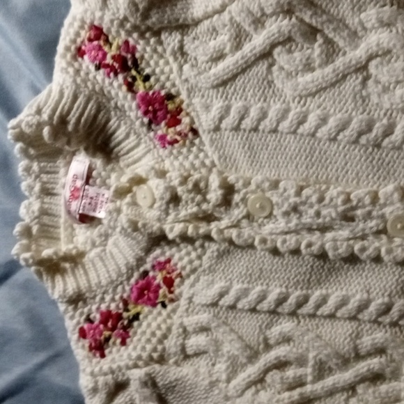 Like New, Baby Gap 3-6 Months Cable Knit Sweater Footed Onesie Coverall - Picture 4 of 13